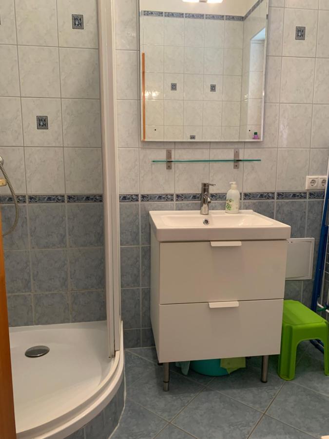 Simon Apartman Балатонлеле Екстериор снимка